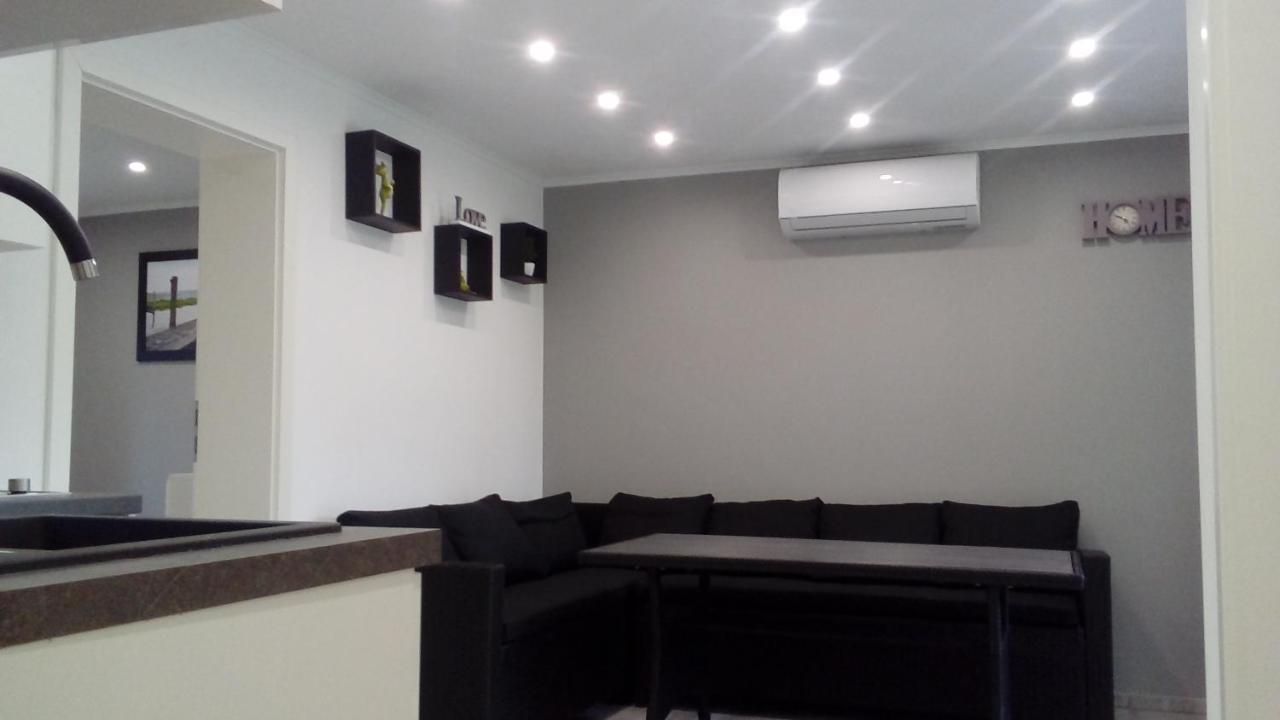 Picurka Apartman Siófok Esterno foto