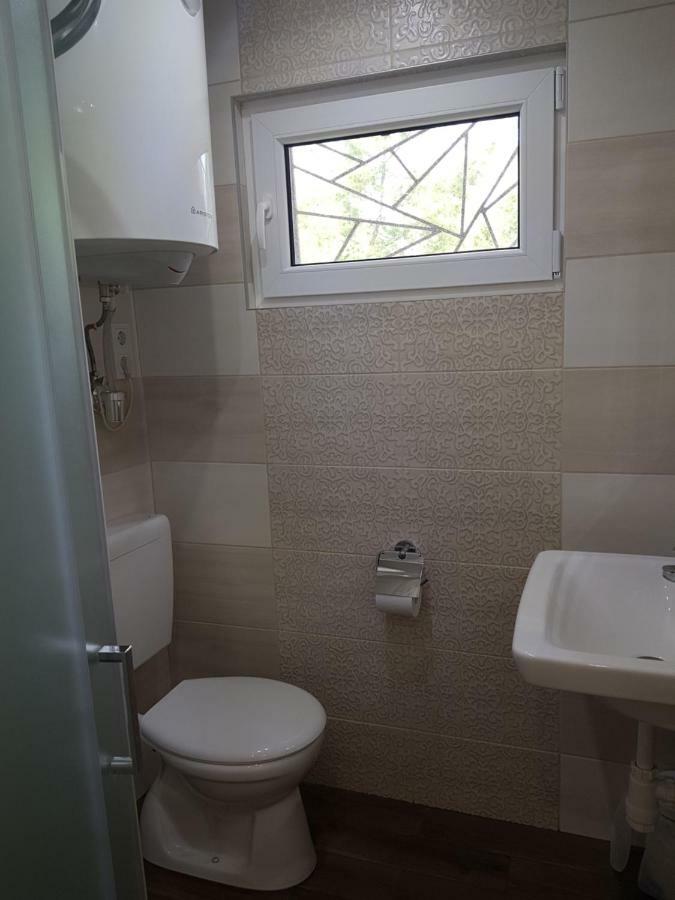 Picurka Apartman Siófok Esterno foto