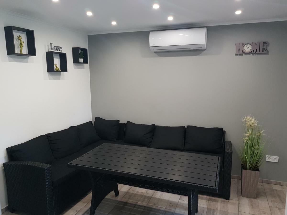 Picurka Apartman Siófok Esterno foto